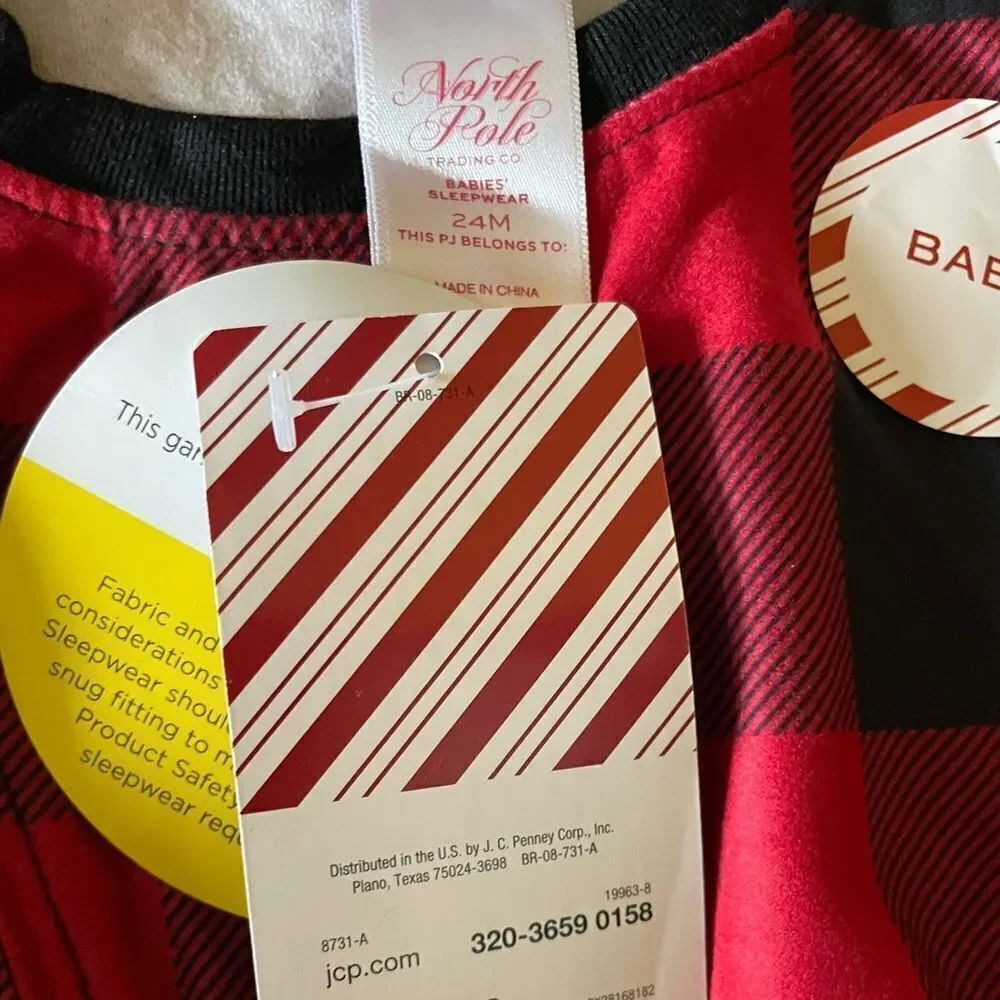 Red and Black Buffalo Plaid Kids One Piece PJs 24m NWT - Picture 6 of 7
